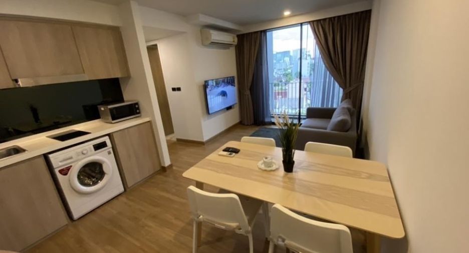 For rent 2 bedrooms condo in Phaya Thai, Bangkok