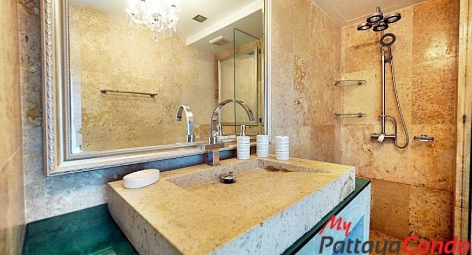For sale 2 bedrooms condo in Bang Lamung, Chonburi