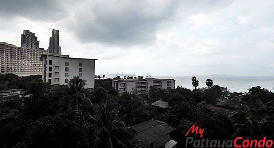 For sale 2 bedrooms condo in Bang Lamung, Chonburi
