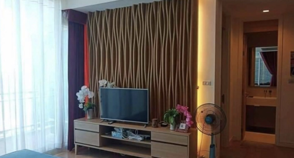 For rent 2 bed condo in Jomtien, Pattaya