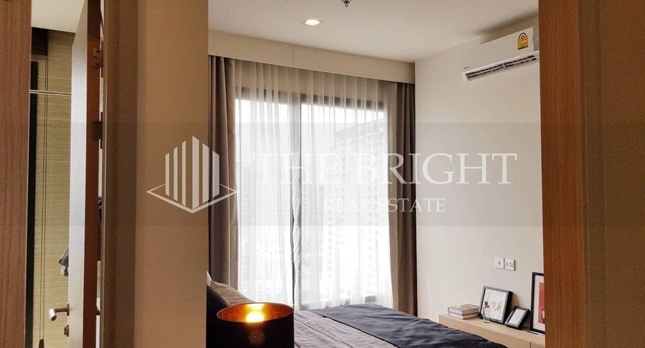 For rent 2 bed condo in Phaya Thai, Bangkok