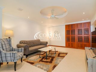 For sale 4 bed condo in Bang Lamung, Chonburi
