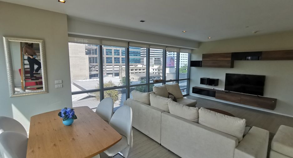 Wohnung zum Kauf und zur Miete mit 2 Zimmer in Watthana, Bangkok