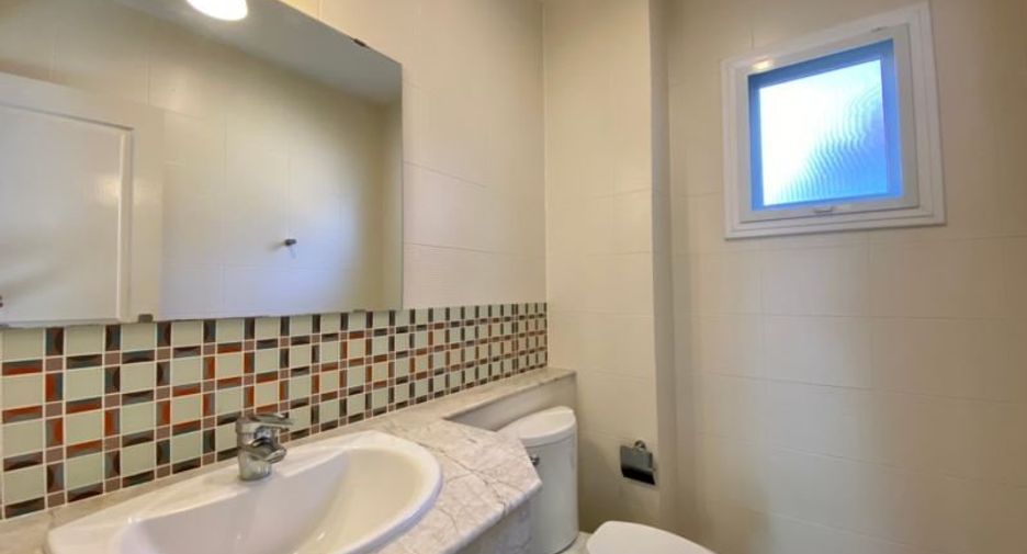 For rent and for sale 3 bedrooms house in Hang Dong, Chiang Mai