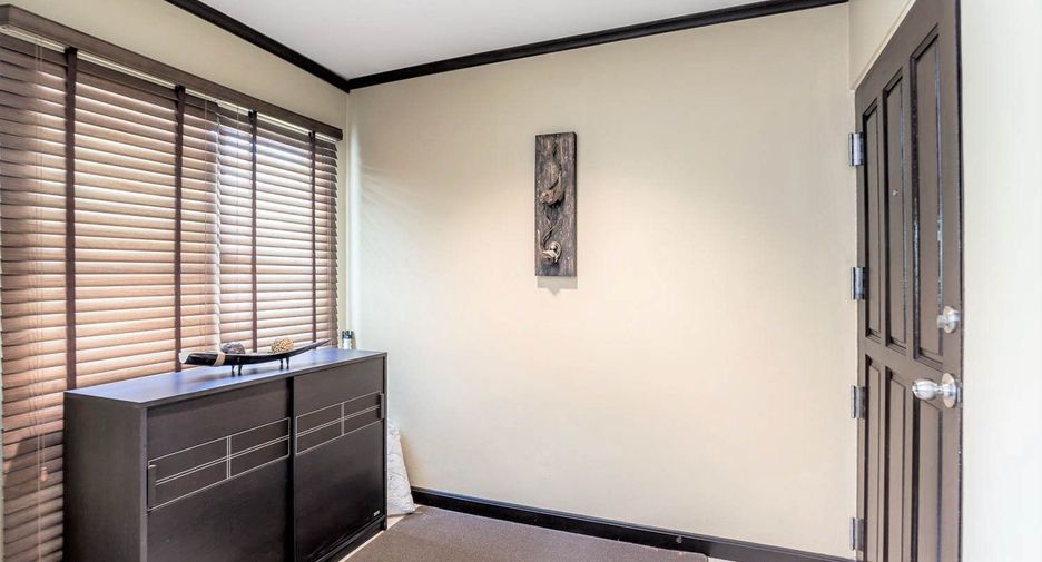 For sale 2 bed condo in Cha Am, Phetchaburi