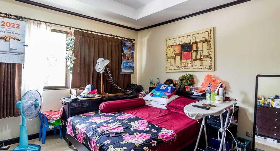 For sale 2 bed condo in Cha Am, Phetchaburi