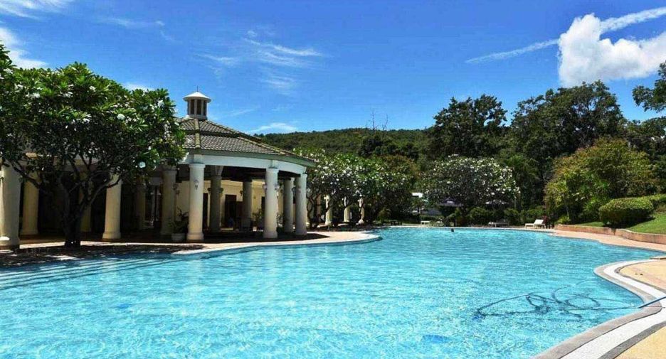 For sale 2 bed condo in Cha Am, Phetchaburi