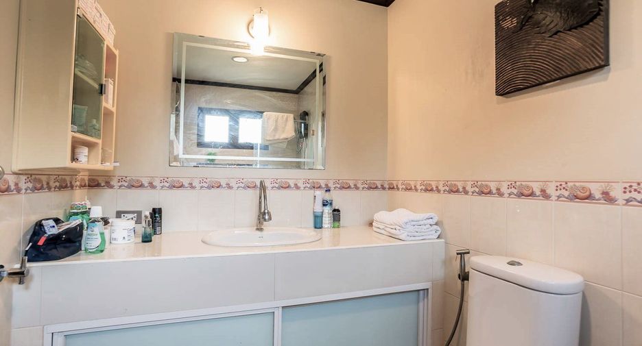 For sale 2 bed condo in Cha Am, Phetchaburi