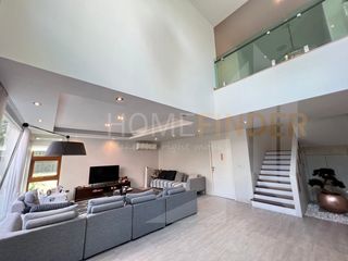 For sale 5 Beds house in Phra Nakhon, Bangkok