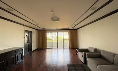 Wohnung zur Miete mit 3 Zimmer in Khlong Toei, Bangkok
