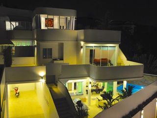 For rent and for sale 4 bedrooms villa in Mueang Phuket, Phuket