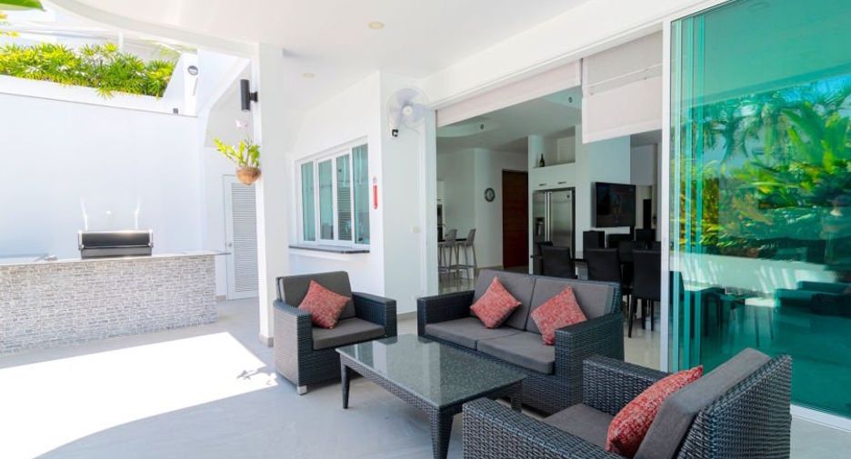 For rent and for sale 4 bedrooms villa in Mueang Phuket, Phuket