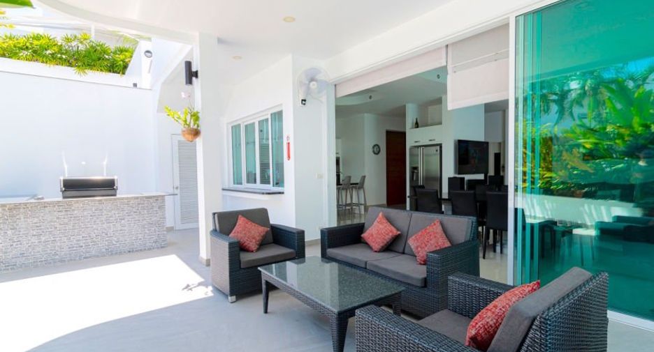 For rent and for sale 4 bedrooms villa in Mueang Phuket, Phuket