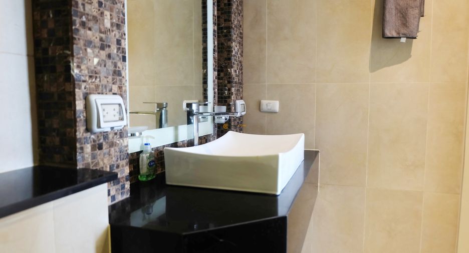 Wohnung zur Miete und zum Kauf mit 2 Zimmer in Bang Lamung, Chonburi