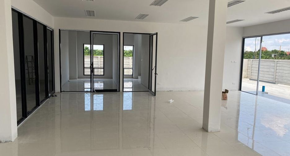 For sale and for rent warehouse in Bang Len, Nakhon Pathom