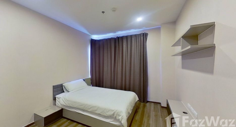For sale 3 bed condo in Khlong San, Bangkok