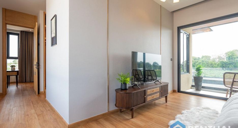 Villa en venta de 4 habitaciones en Bang Lamung, Chonburi