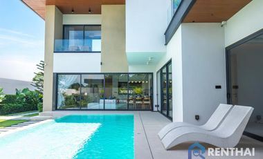 Villa en venta de 4 habitaciones en Bang Lamung, Chonburi