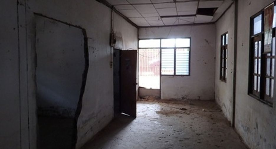 Haus zum Kauf mit 8 Zimmer in Mueang Roi Et, Roi Et