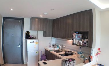 Wohnung zum Kauf mit 1 Zimmer in Khlong Toei, Bangkok