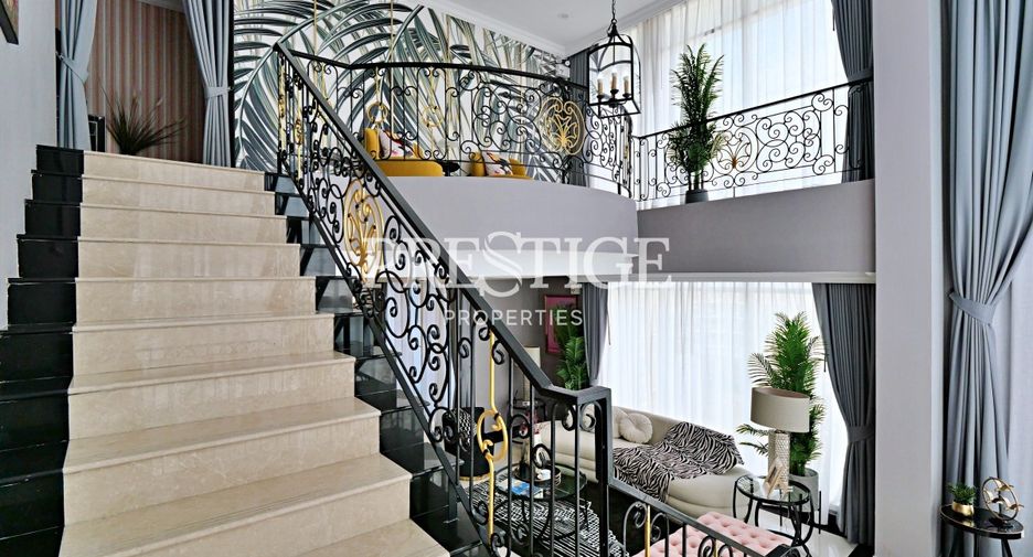 For sale 3 bedrooms condo in Bang Lamung, Chonburi