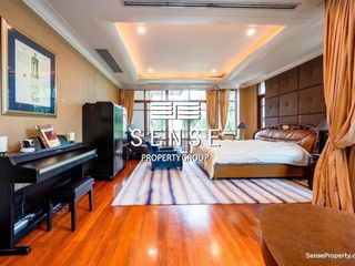 For sale 5 Beds house in Pathum Wan, Bangkok