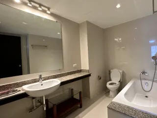For rent 1 bed apartment in Watthana, Bangkok