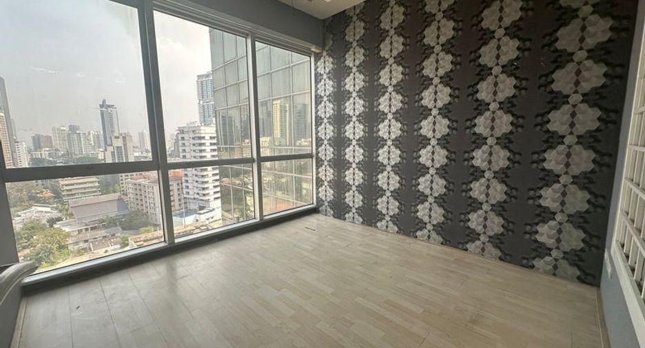 For sale そして for rent 1 Beds office in Khlong Toei, Bangkok