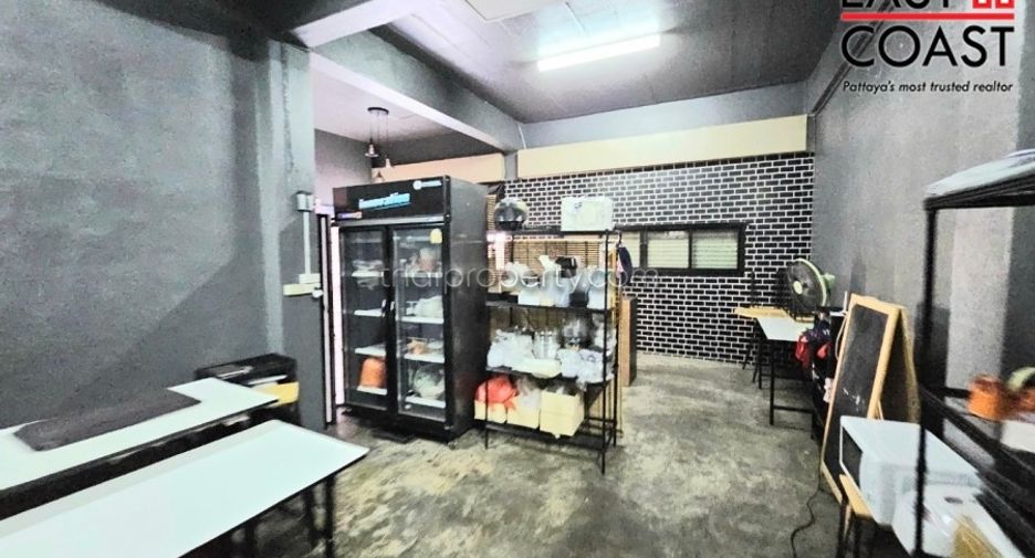 For sale 8 bedrooms retail Space in Bang Lamung, Chonburi