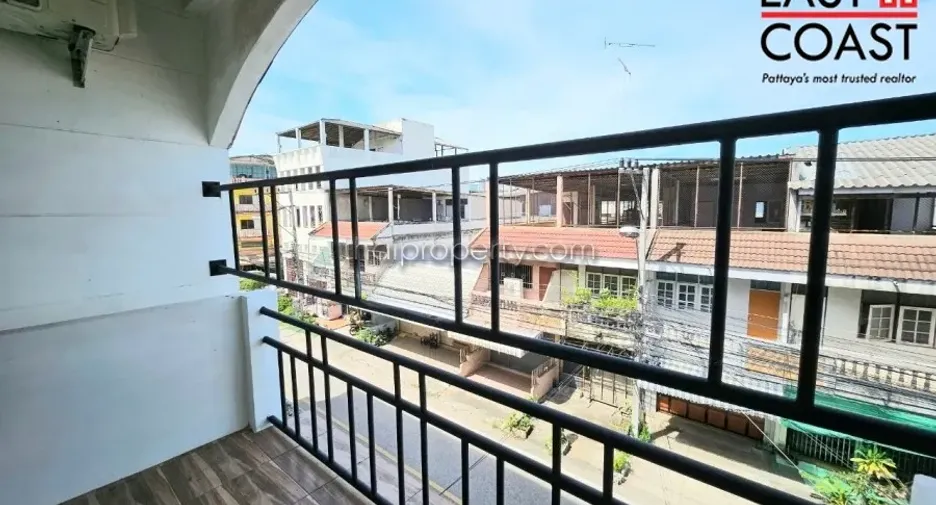 For sale retail Space in Bang Lamung, Chonburi