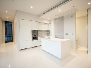 For sale 2 bed condo in Khlong Toei, Bangkok