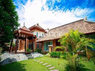 For rent 5 bedrooms house in Bang Lamung, Chonburi