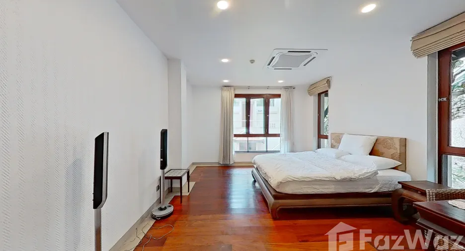 For rent 3 bed apartment in Mueang Phuket, Phuket