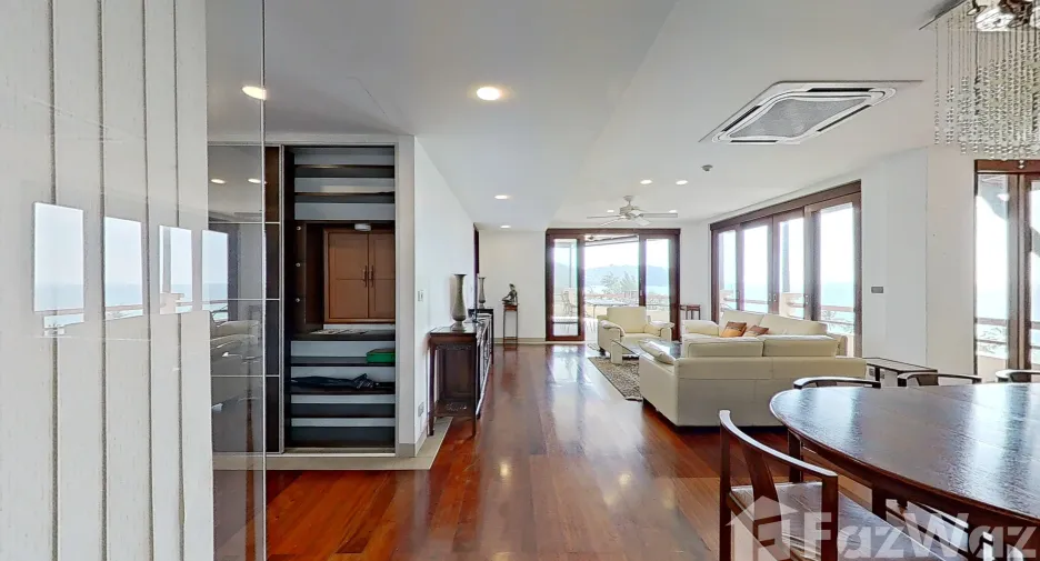 For rent 3 bed apartment in Mueang Phuket, Phuket