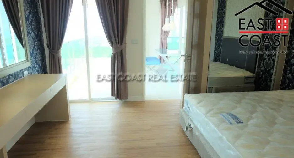 For sale 2 ベッドルーム condo in Bang Lamung, Chonburi