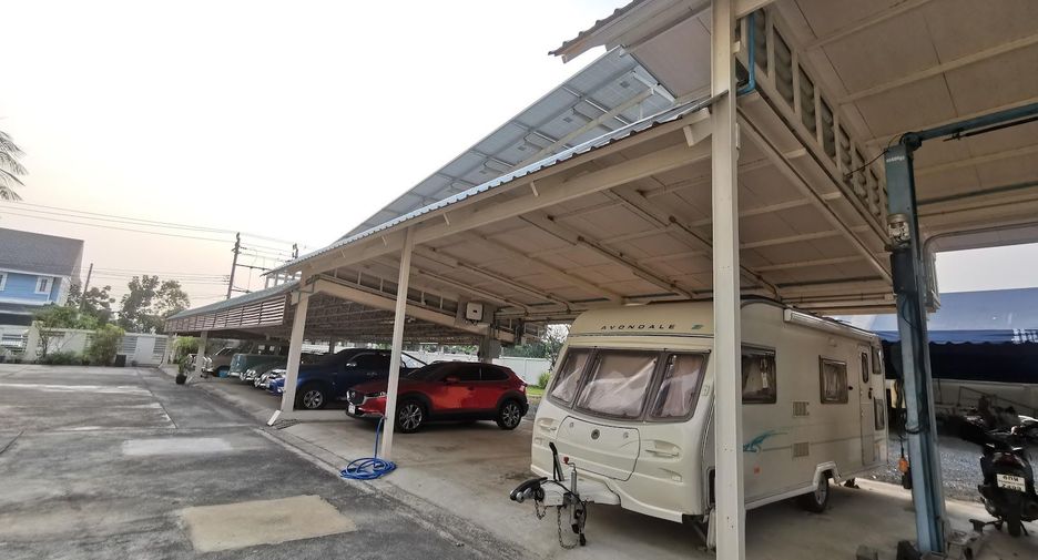 For sale office in Khan Na Yao, Bangkok