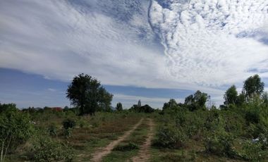 出售 土地 在 Mueang Prachuap Khiri Khan, 班武里府