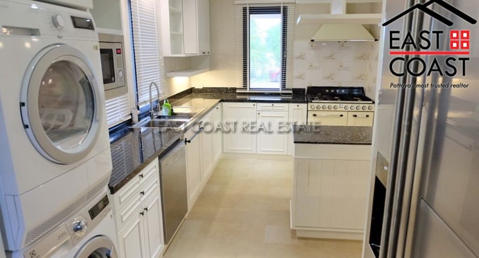 Casa en venta de 3 habitaciones en Sattahip, Chonburi