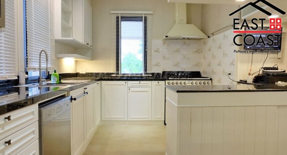 Casa en venta de 3 habitaciones en Sattahip, Chonburi