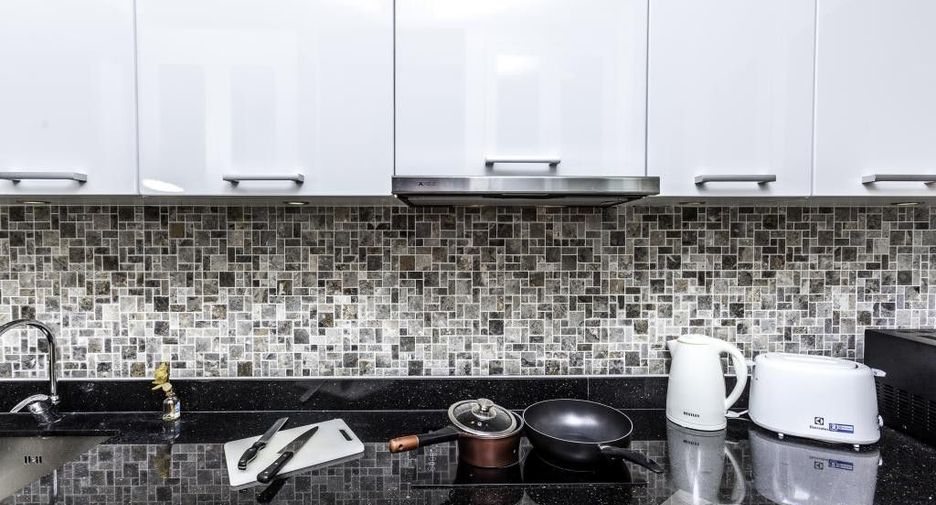 For rent studio condo in Mueang Phuket, Phuket