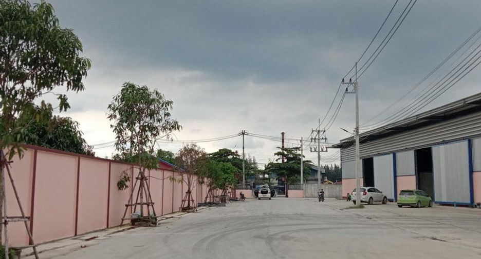 For rent warehouse in Mueang Samut Sakhon, Samut Sakhon
