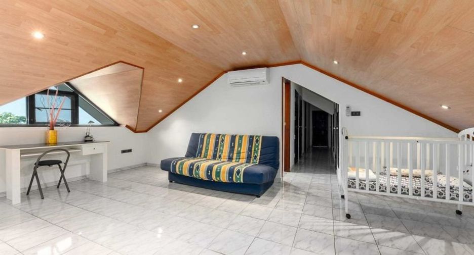For sale 14 bedrooms retail Space in Ko Samui, Surat Thani