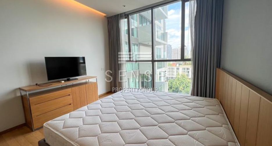 For rent 2 bedrooms condo in Khlong Toei, Bangkok