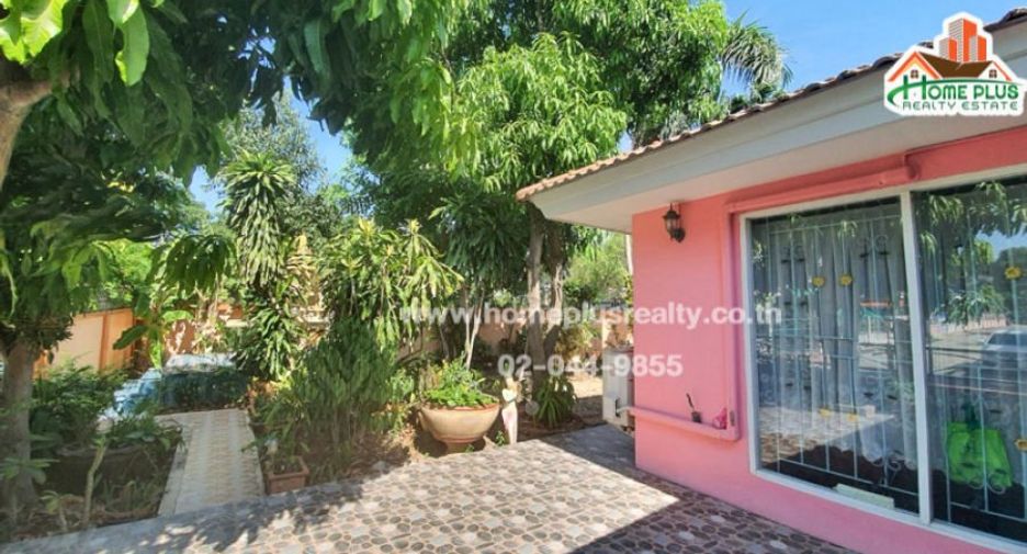 For sale 4 bedrooms house in Bang Bo, Samut Prakan