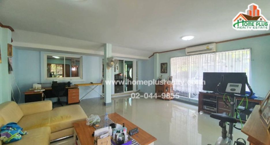 For sale 4 bedrooms house in Bang Bo, Samut Prakan