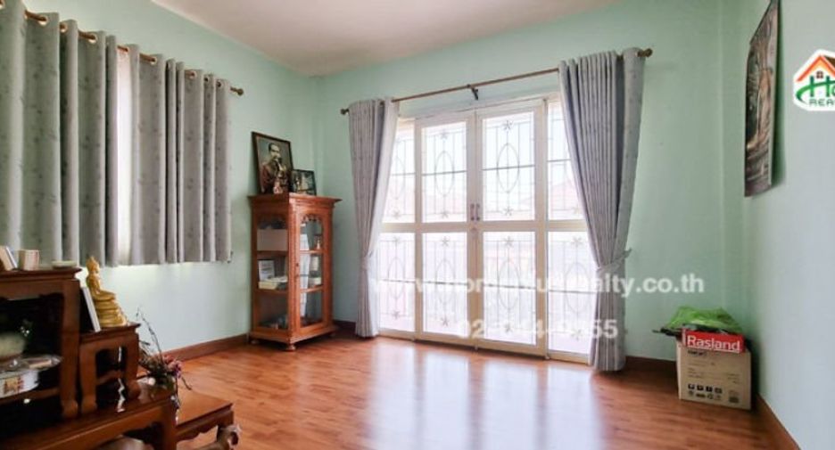 For sale 4 bedrooms house in Bang Bo, Samut Prakan