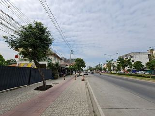 Terreno en venta en Bang Khen, Bangkok