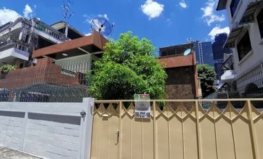 For sale 4 ベッドルーム house in Sathon, Bangkok