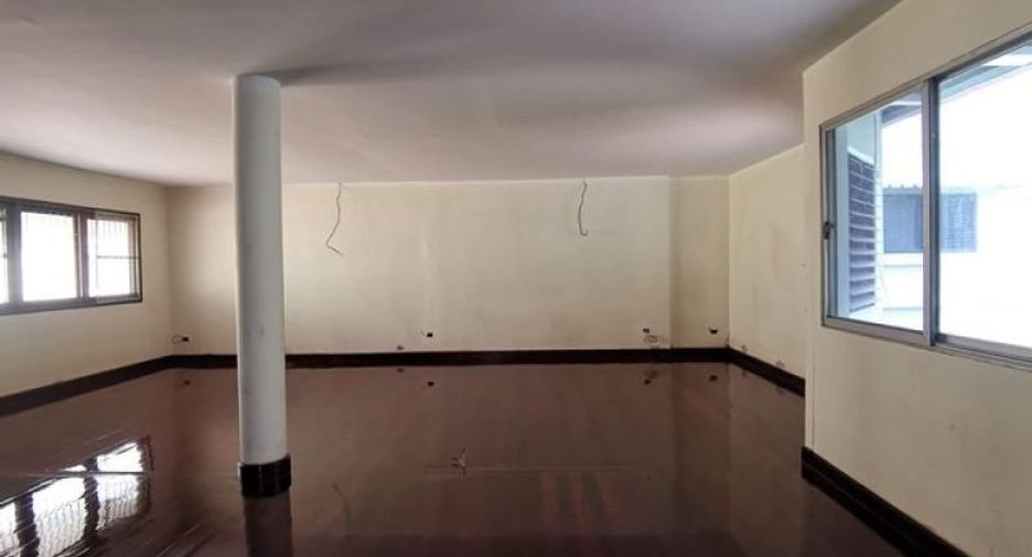 À vendre 4 chambres maison à Sathon, Bangkok