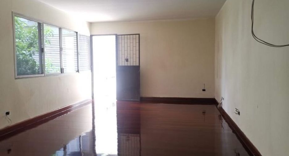 À vendre 4 chambres maison à Sathon, Bangkok